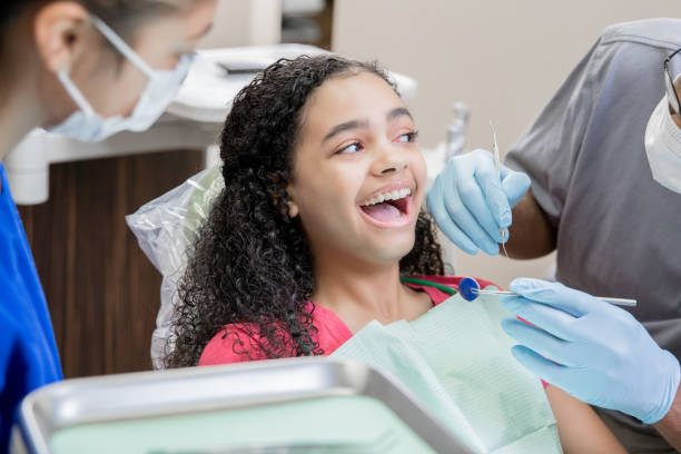 Best Weekend Emergency Dental Services in Parker City, IN